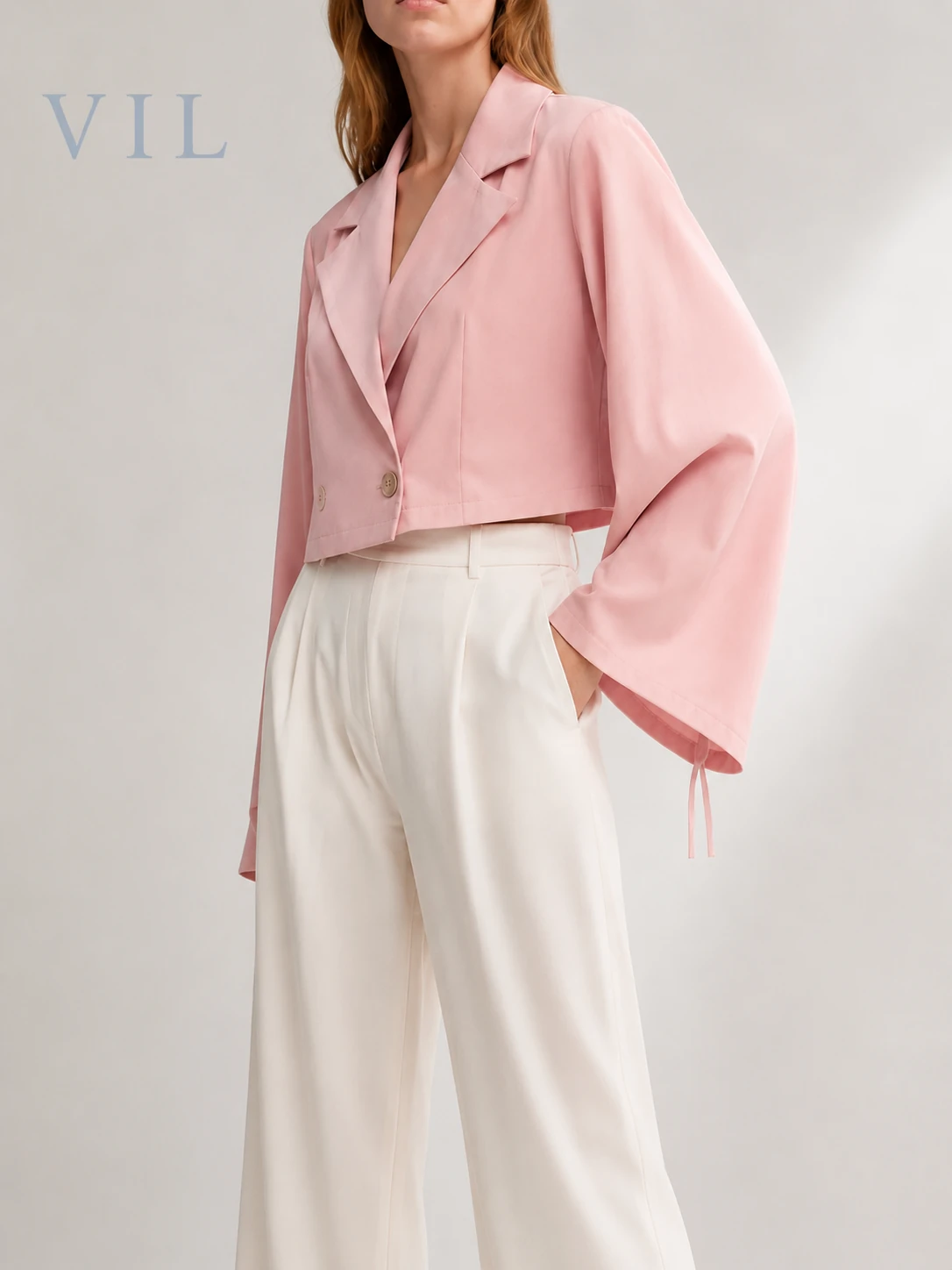 Elsa Blazer — روی مدل